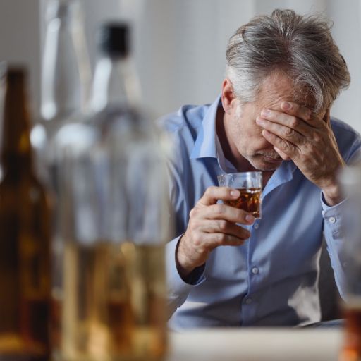 Avoid Alcohol With Chronic Pain